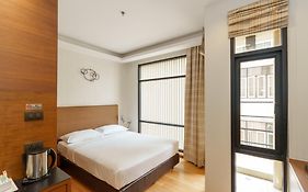 Marvin Suites Hotel
